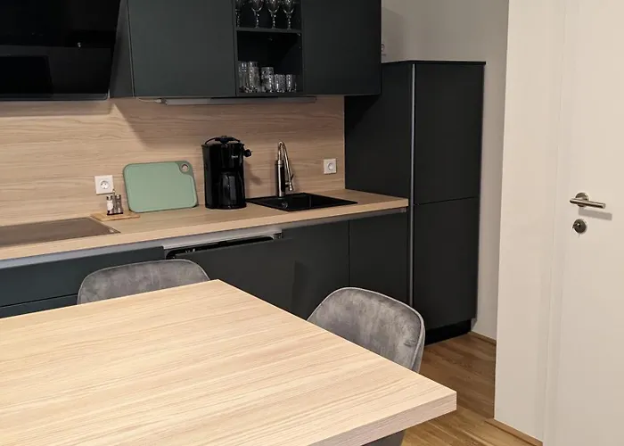 Nassfeldpass Pistenblick * Sonnenalpe Nassfeld