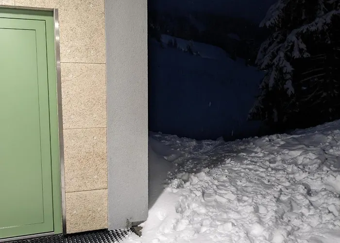 Nassfeldpass Pistenblick アパート ゾンネンアルペ・ナスフェルト